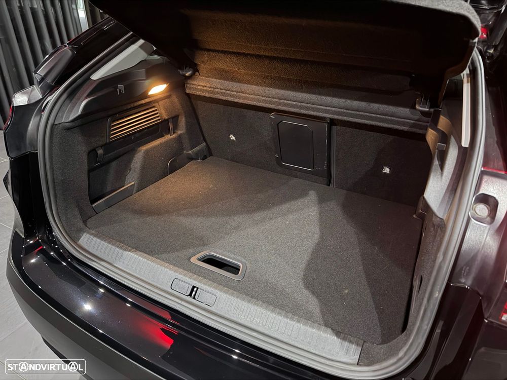 Citroën C4 PureTech 130 Stop&Start EAT8 SHINE - 38