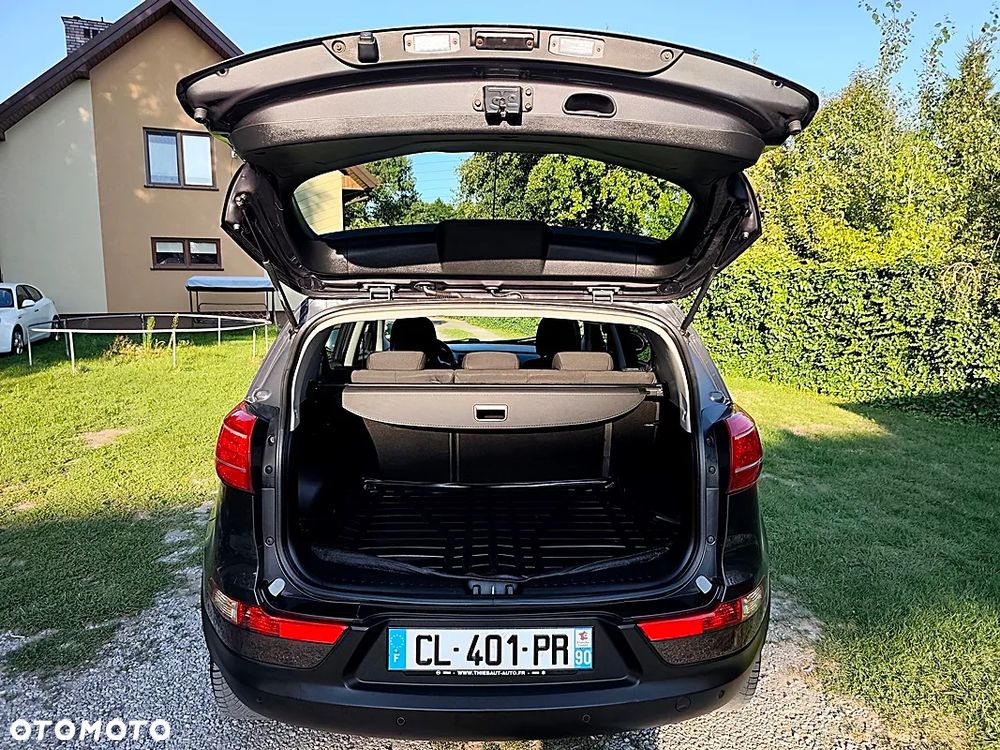 Kia Sportage 2.0 CRDI 4WD Dream-Team Edition - 26