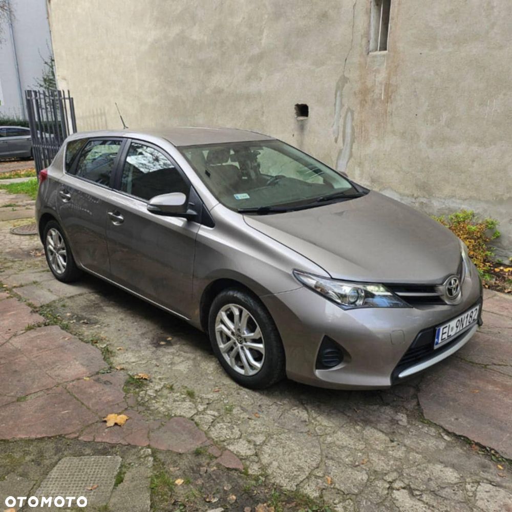 Toyota Auris 1.33 VVT-i Life - 2