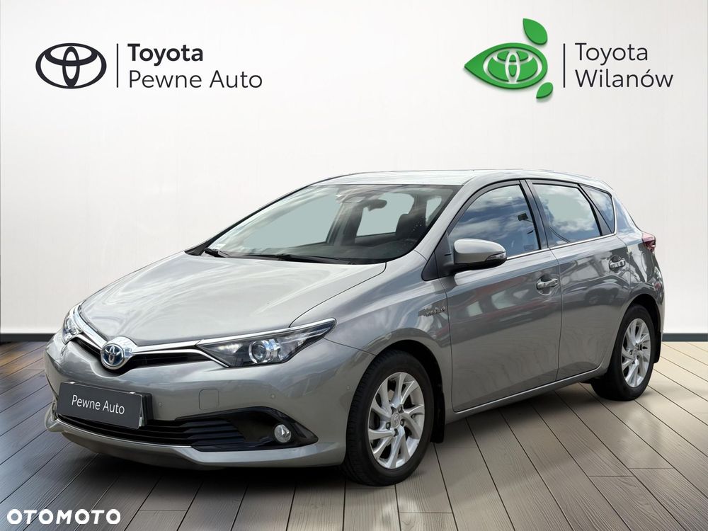 Toyota Auris - 1