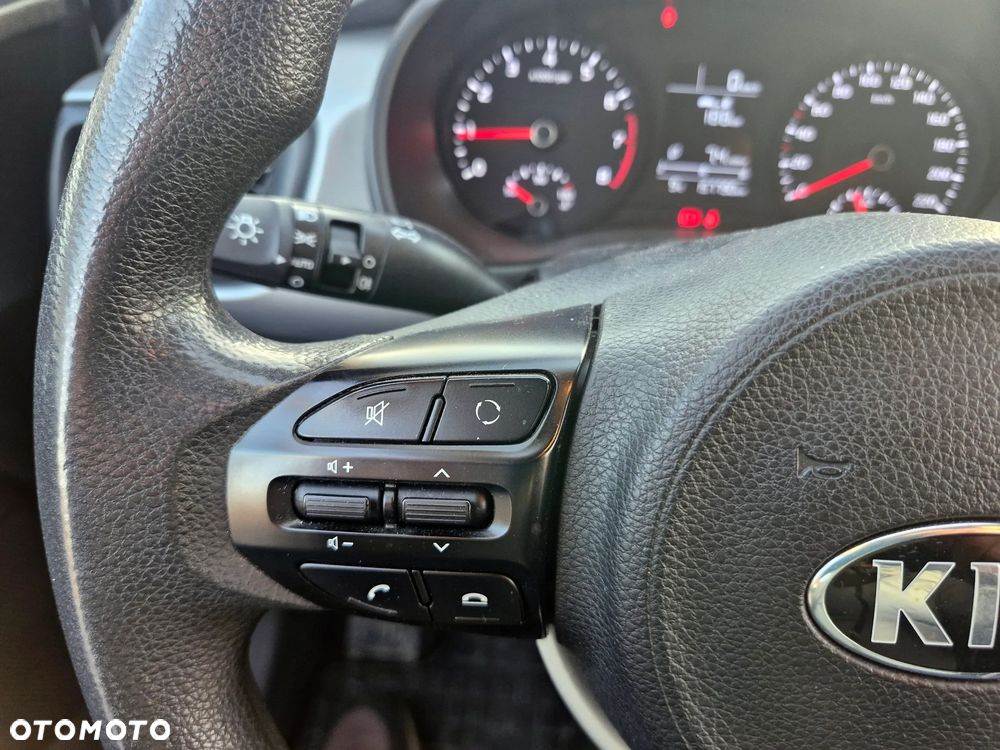 Kia Rio 1.2 M - 13