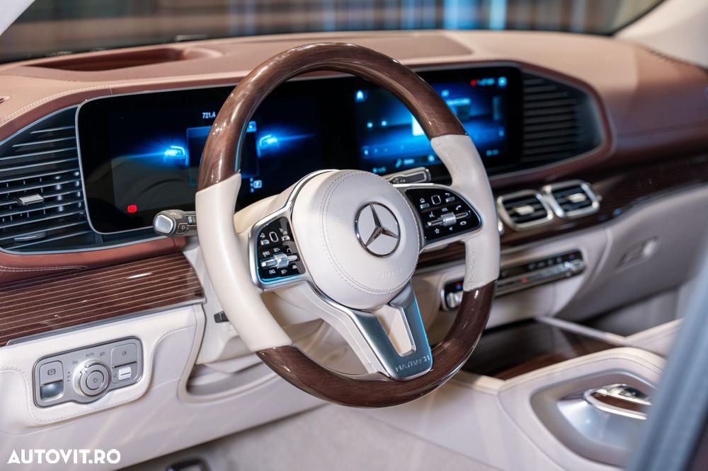 Mercedes-Benz GLS - 28