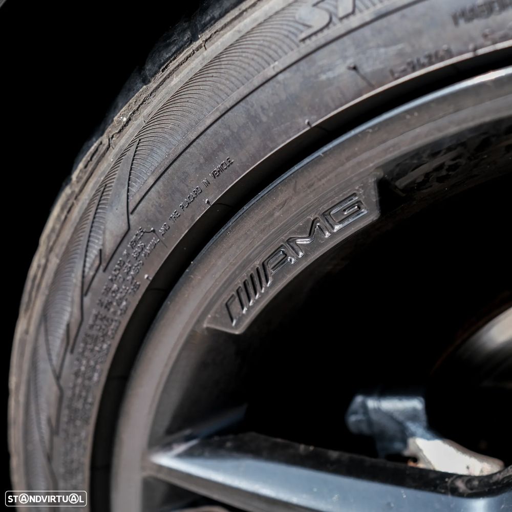 Mercedes-Benz CLA 180 d Shooting Brake AMG Line - 5