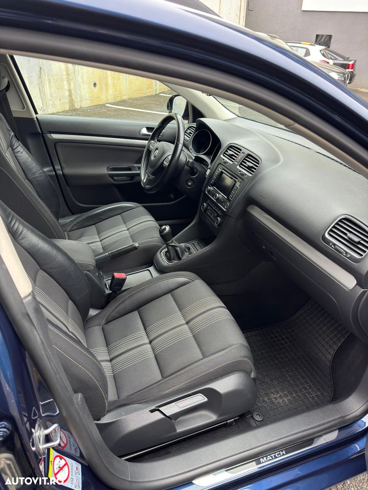 Volkswagen Golf - 16