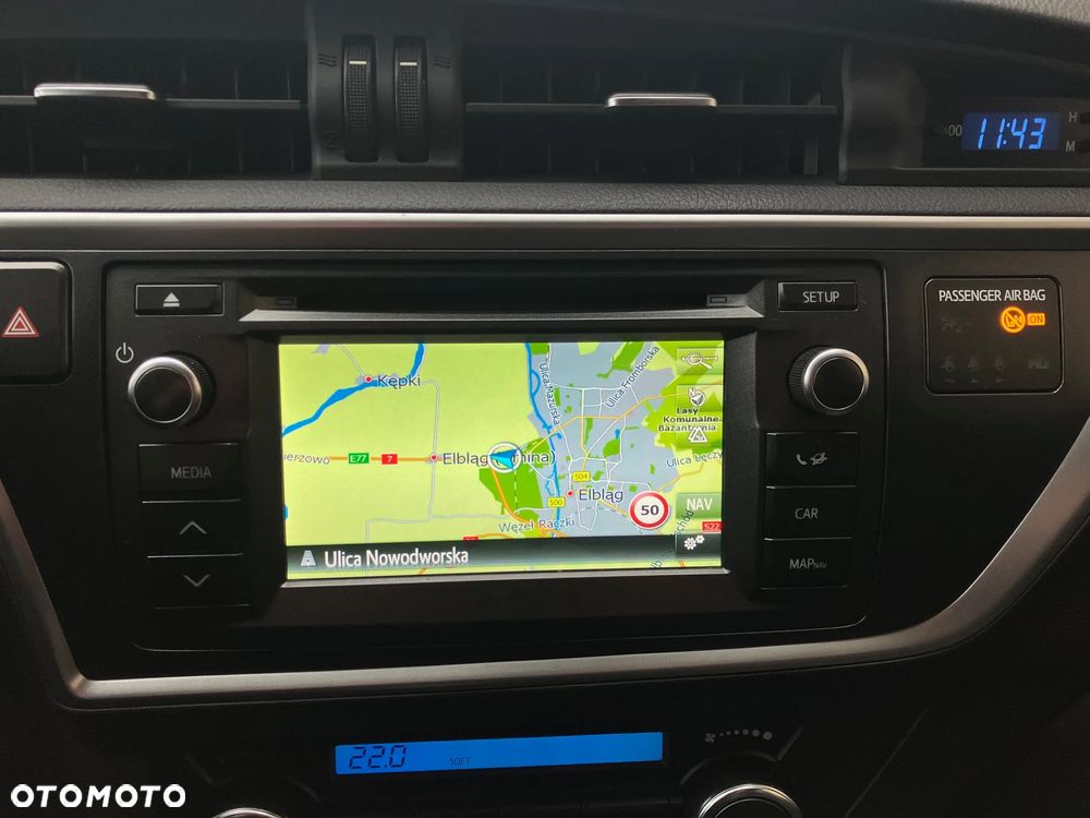 Toyota Auris 1.6 Premium - 20