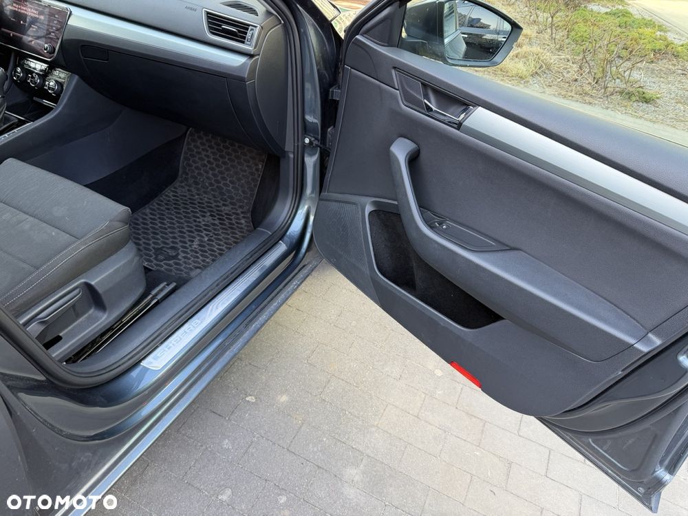 Skoda Superb - 18