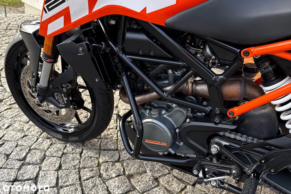 KTM Duke - 21