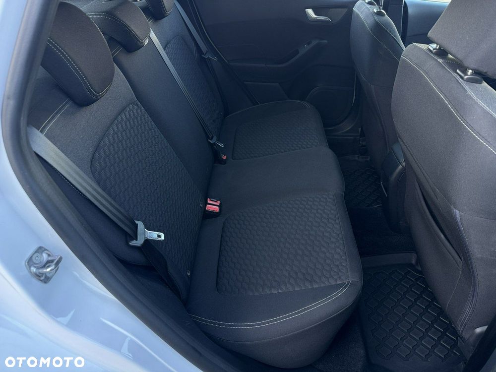 Ford Fiesta 1.1 Titanium - 19