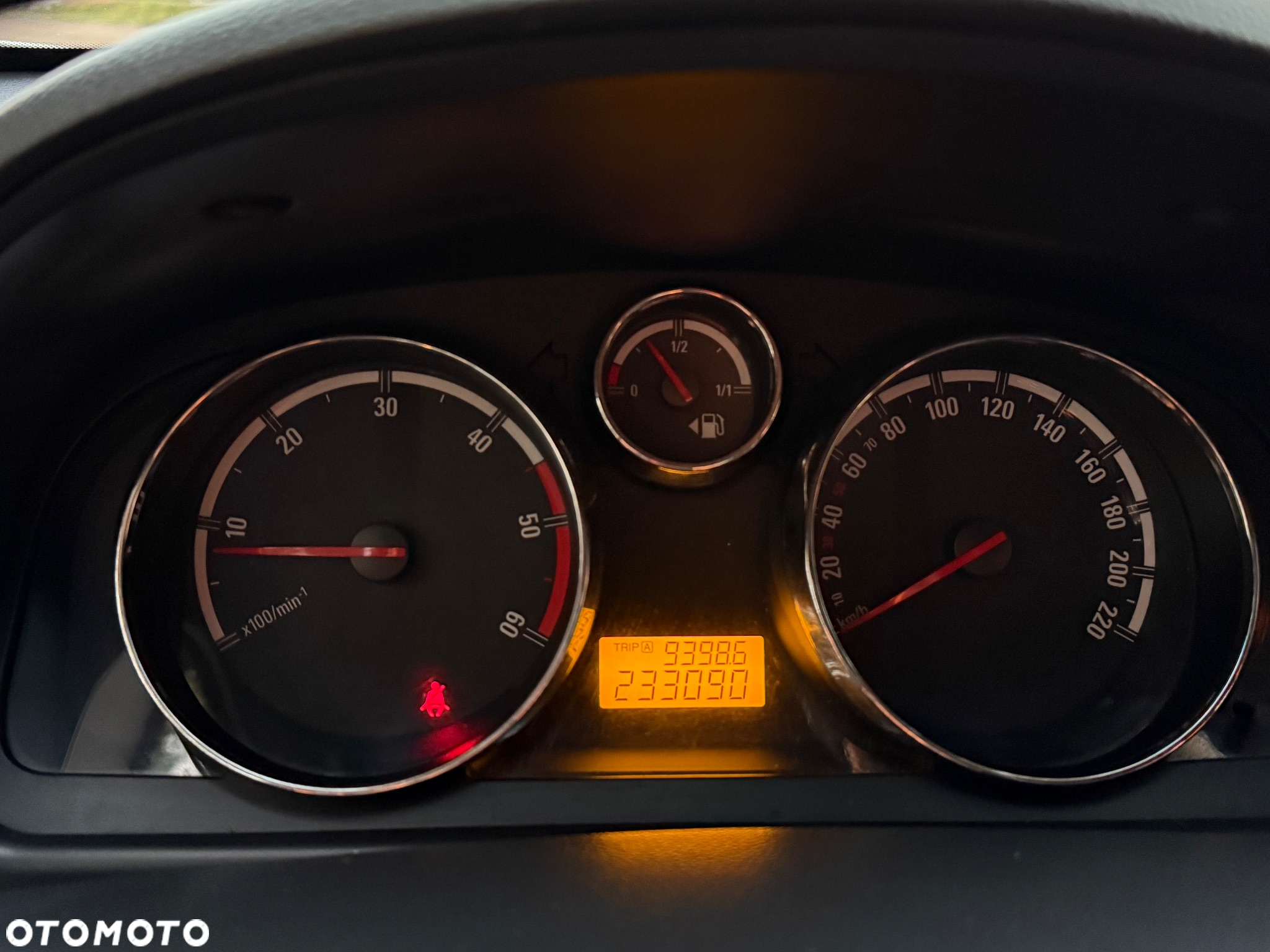 Opel Antara 2.0 CDTI Cosmo - 11