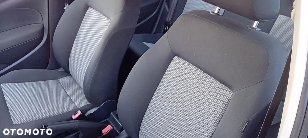 Volkswagen Polo 1.4 Comfortline - 14