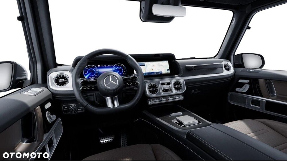 Mercedes-Benz Klasa G 580 117kWh - 7