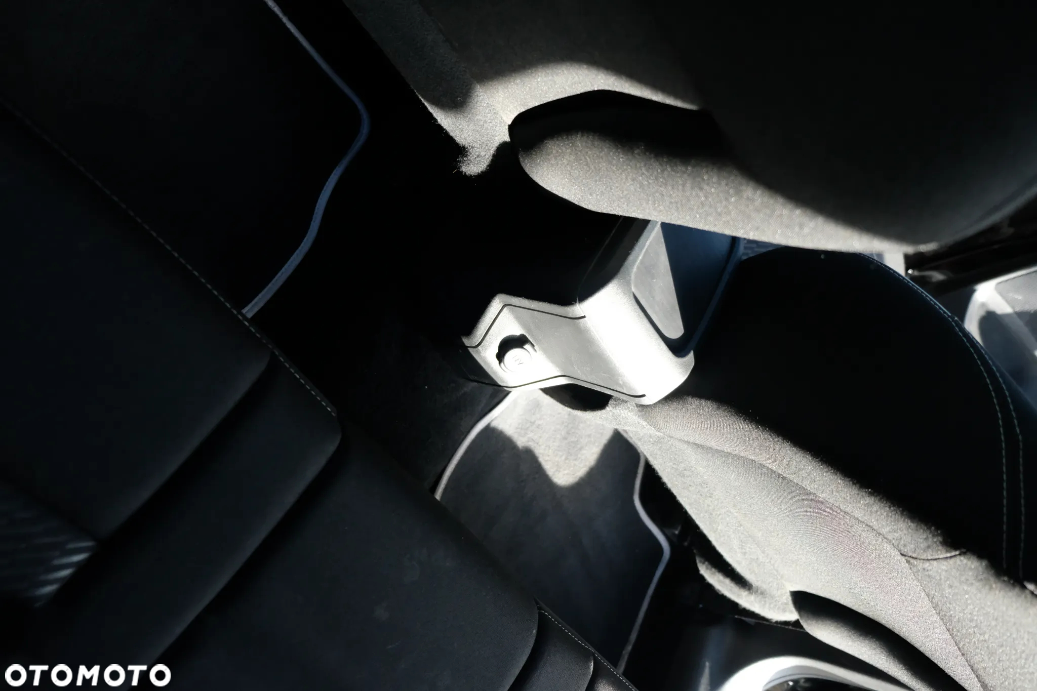 Peugeot 2008 1.6 BlueHDi Active - 8