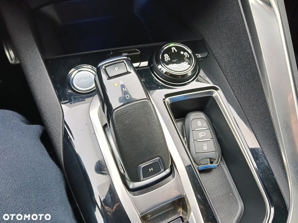 Peugeot 3008 1.6 BlueHDi Crossway S&S EAT6 - 22