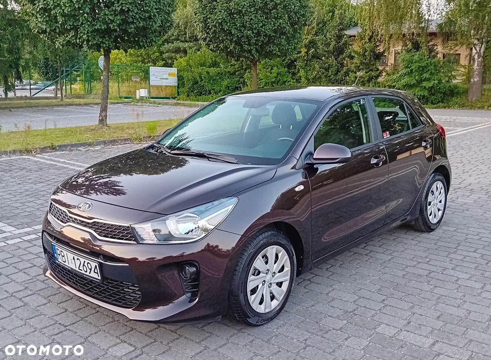 Kia Rio 1.2 L - 7