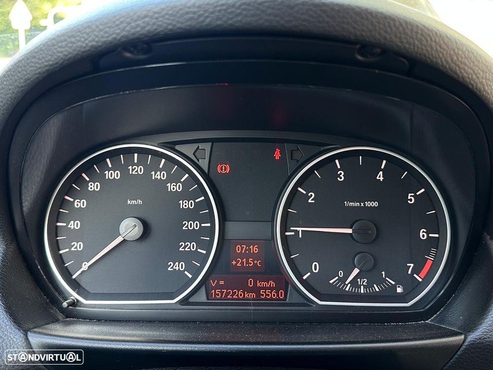 BMW 116 i - 10