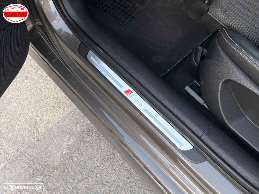 Audi A3 Sportback 1.6 TDI S line Sport Pack - 13