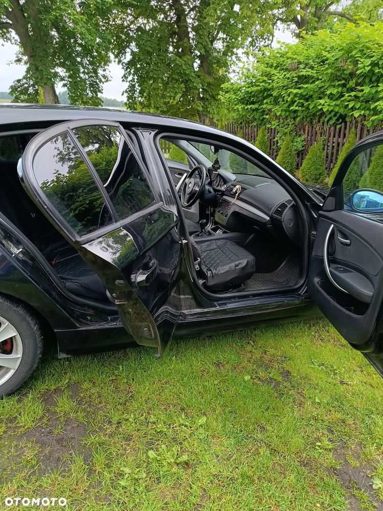 BMW Seria 1 118d - 11