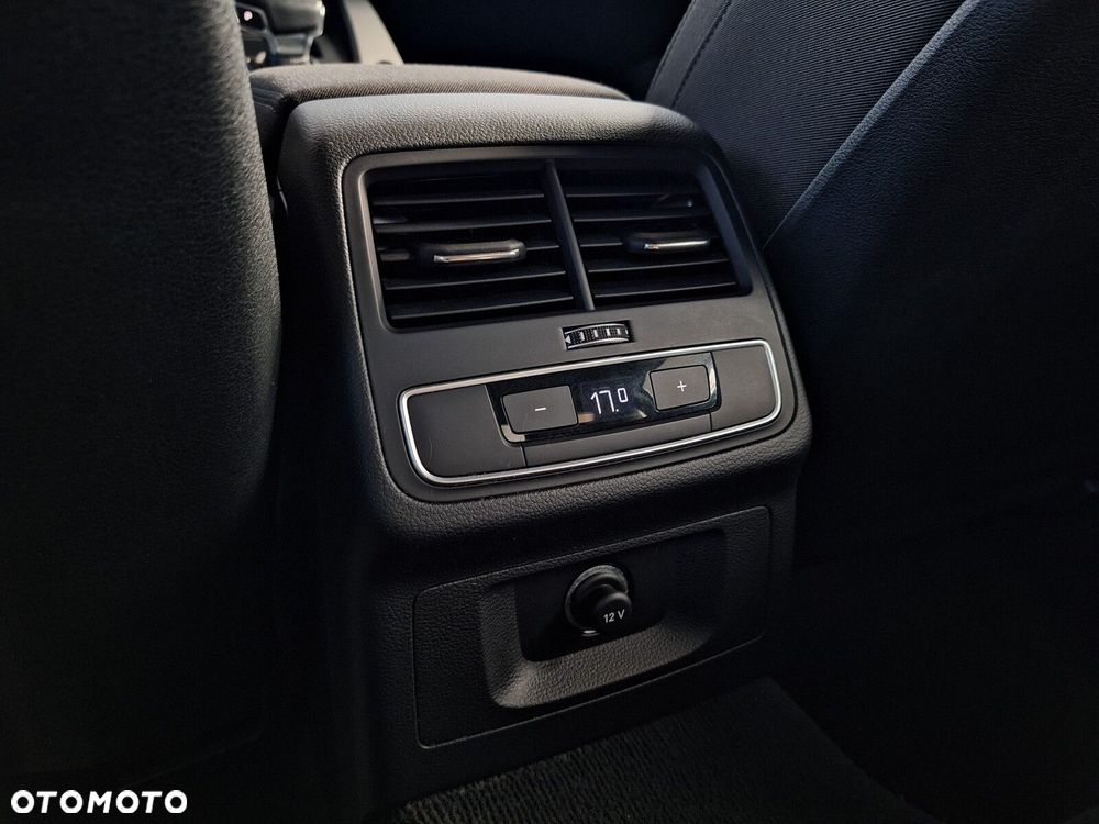 Audi A4 Limousine - 25