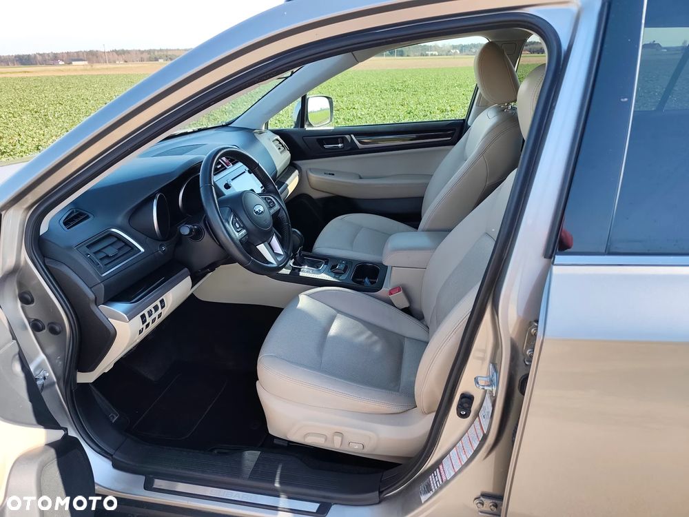 Subaru Outback 2.0D Exclusive Lineartronic - 13