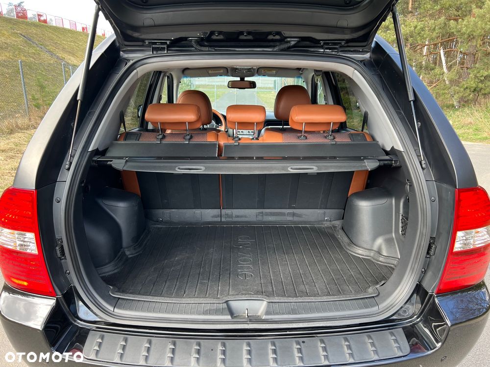 Kia Sportage 2.0 CRDi Freedom + - 12