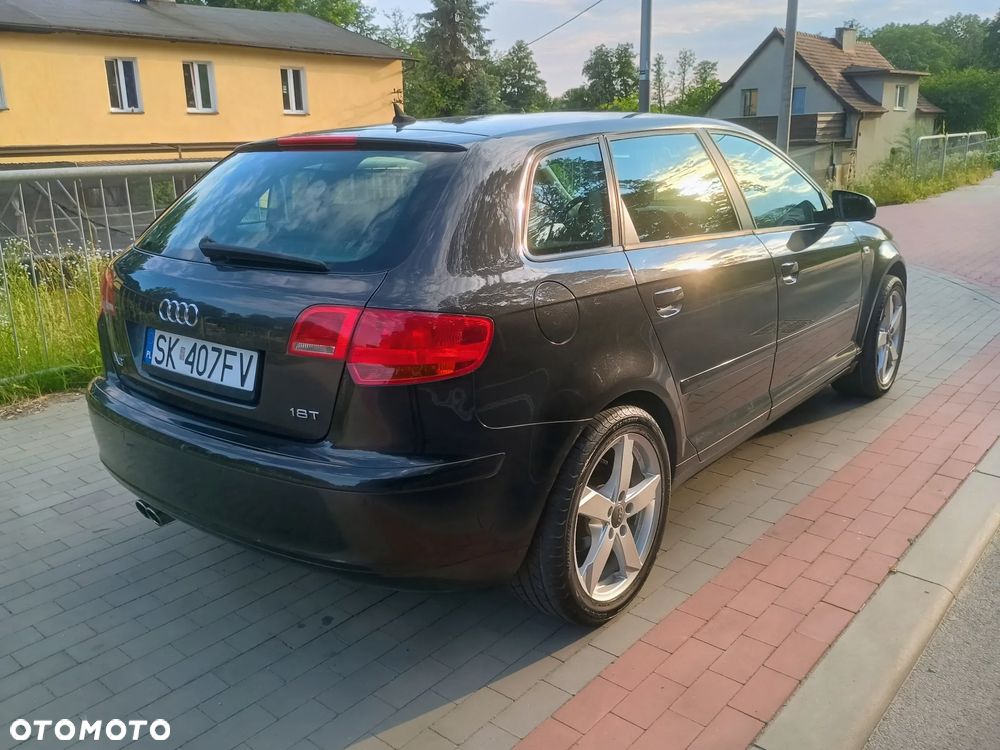 Audi A3 Sportback - 12
