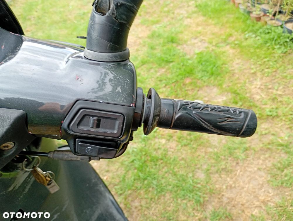 Aprilia SR - 12