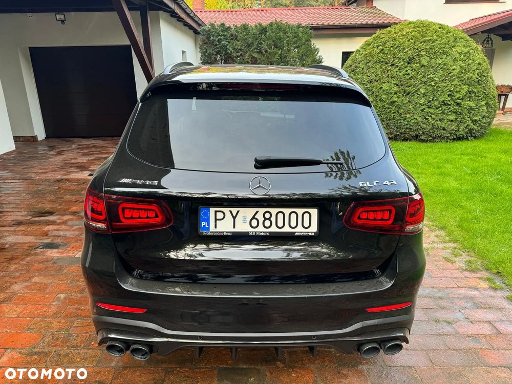 Mercedes-Benz GLC - 10