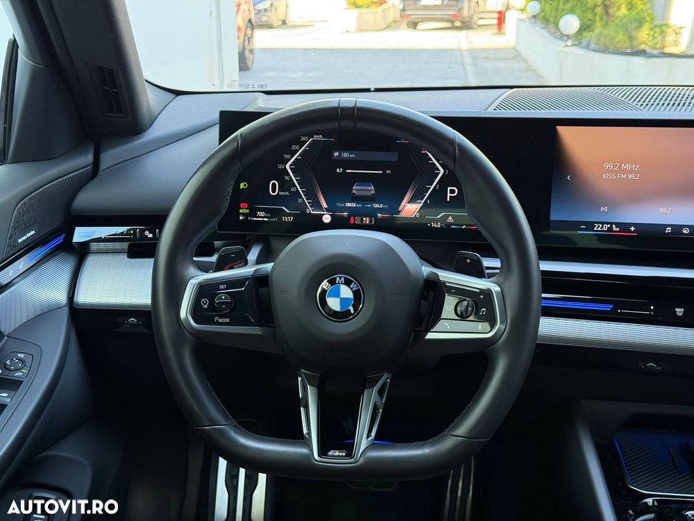 BMW Seria 5 520d AT MHEV - 14