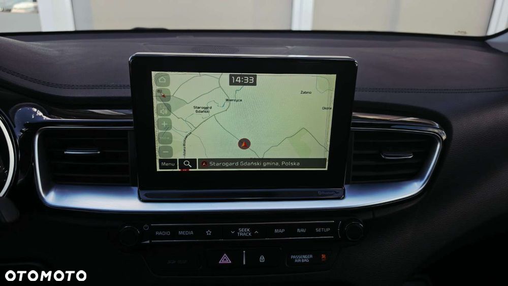 Kia Ceed - 12