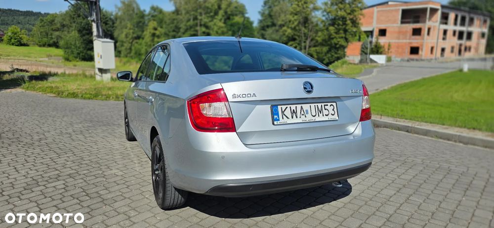 Skoda RAPID - 7