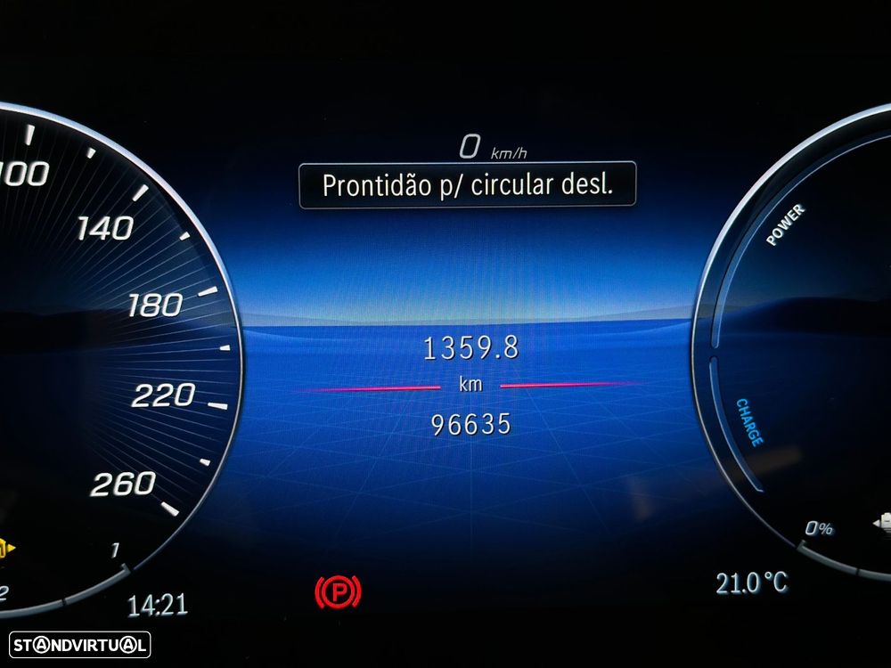 Mercedes-Benz C 300 de AMG Line - 17