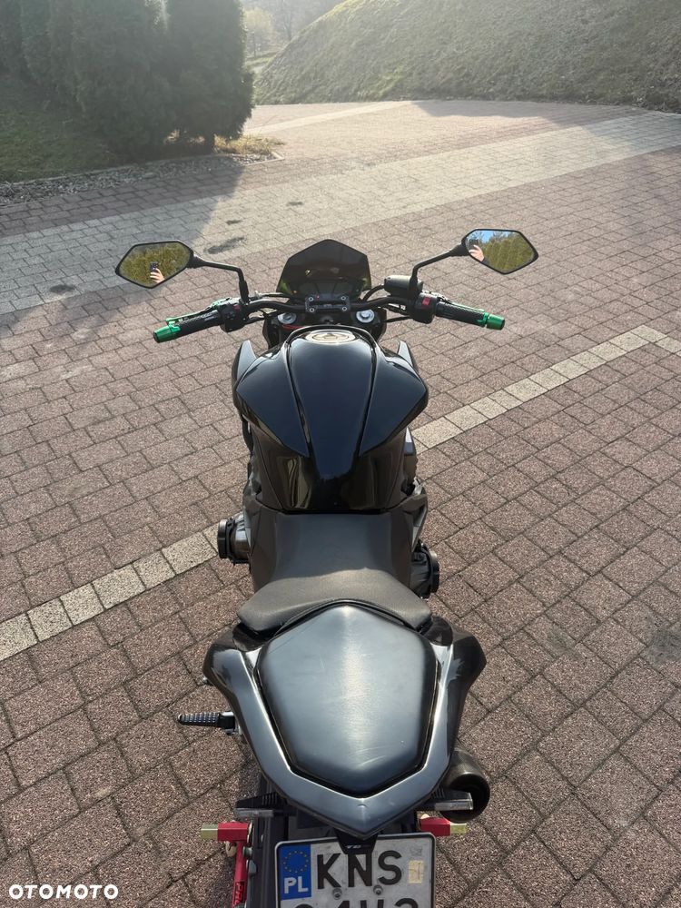 Kawasaki Z - 7