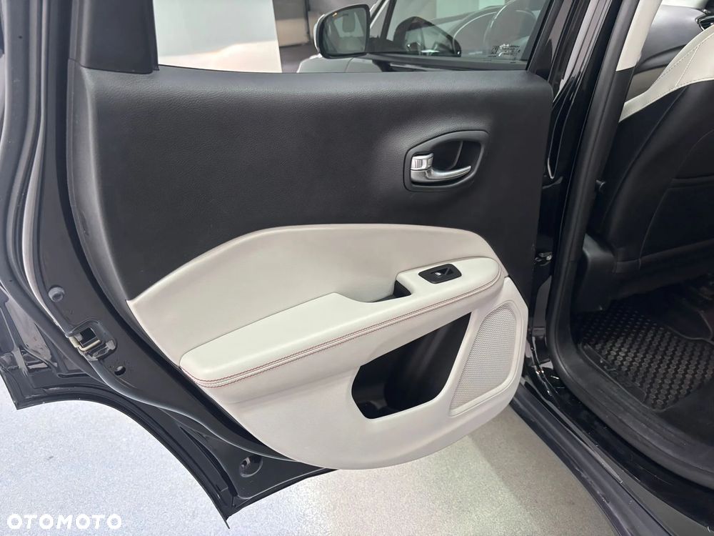 Jeep Compass 1.4 TMair Opening Edition 4WD S&S - 39