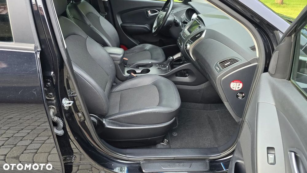 Hyundai ix35 2.0 CRDi 4WD Automatik Premium - 22