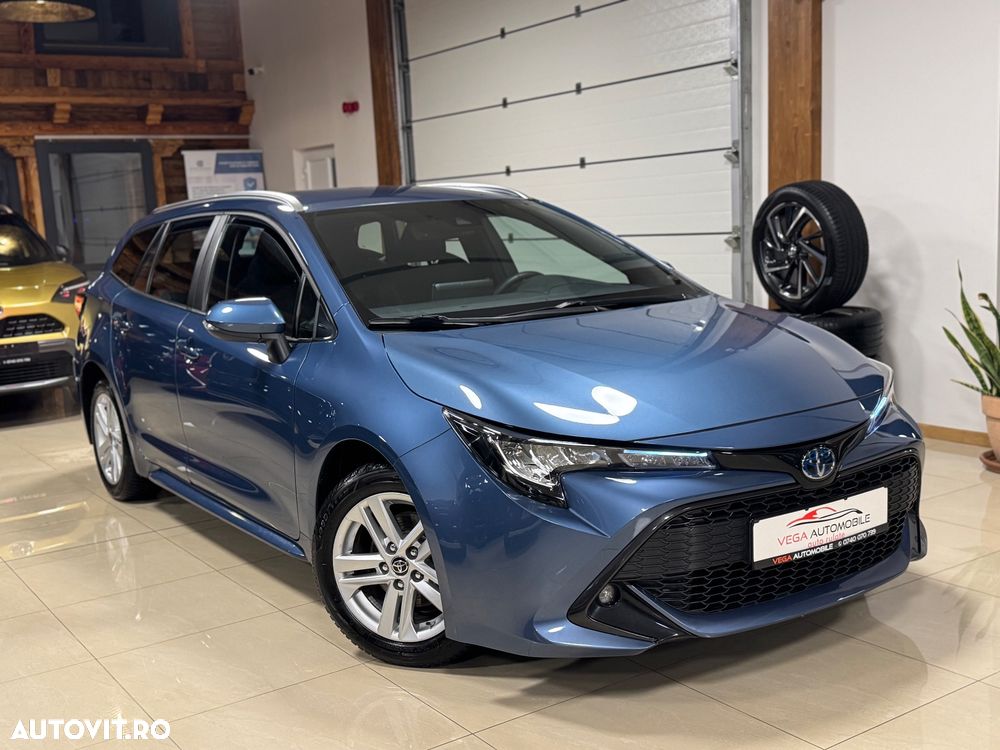 Toyota Corolla 1.8 HSD Dynamic - 3