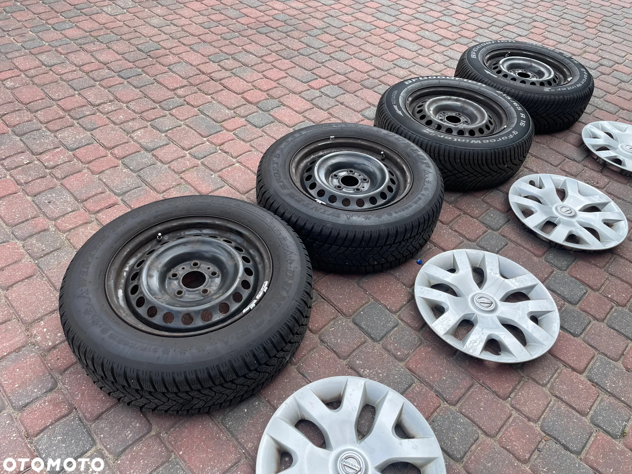nissan qashqai renault kadjar x-trail felgi 16 zima + kołpaki 2024 rok 5x114,3 215/65/16  dunlop - 2