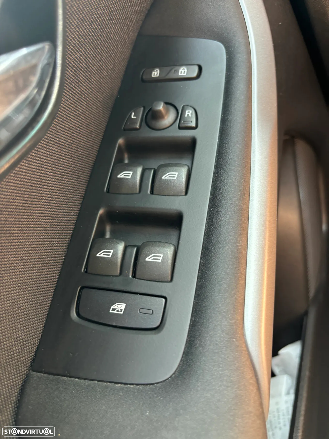Volvo V40 2.0 D2 Kinetic Eco - 10