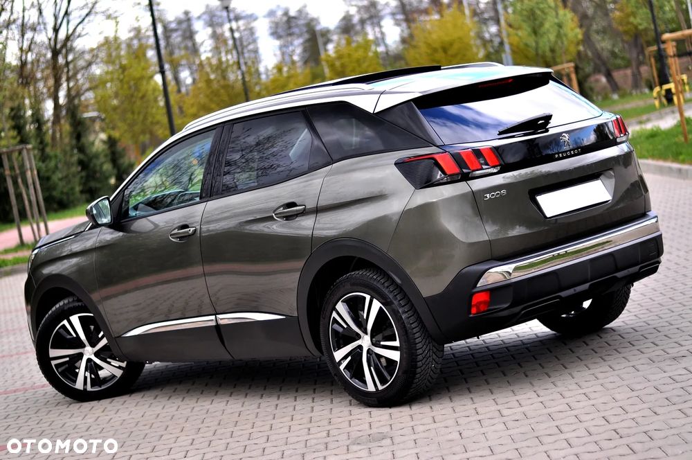 Peugeot 3008 1.2 PureTech Allure S&S - 8