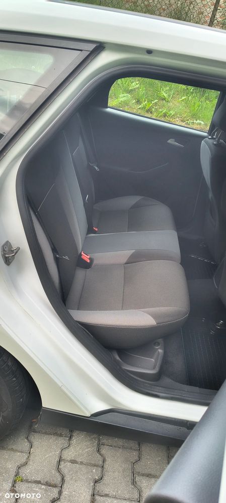 Ford Focus 1.6 TDCi DPF Trend - 16