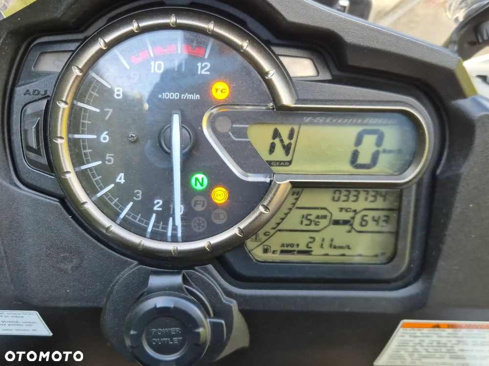 Suzuki DL - 7