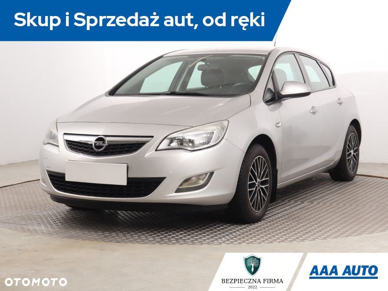 Opel Astra - 3