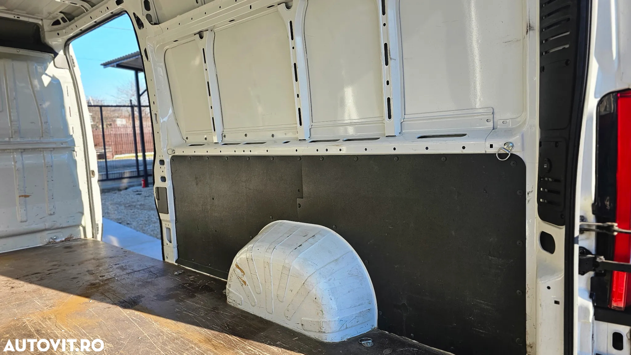 Peugeot BOXER - 21
