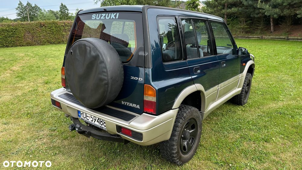 Suzuki Vitara - 10