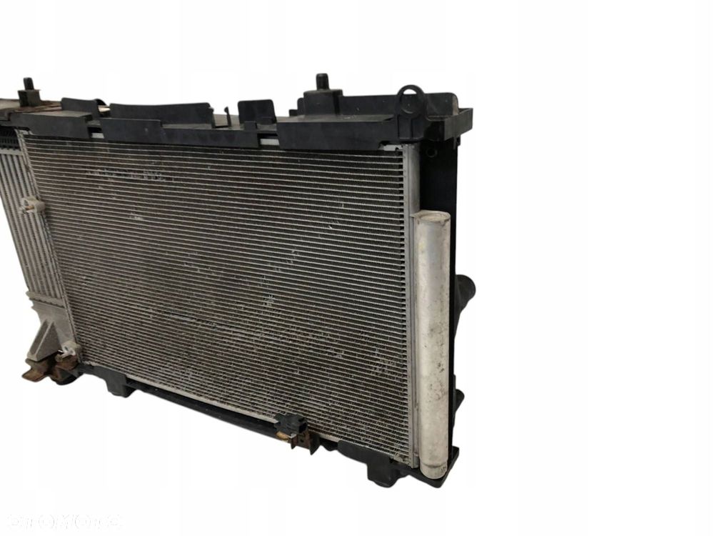 Toyota Auris I E15 Lift 12r 1.4 D4D 90KM Chłodnica wody klimatyzacji belka górna wentylator komplet - 5