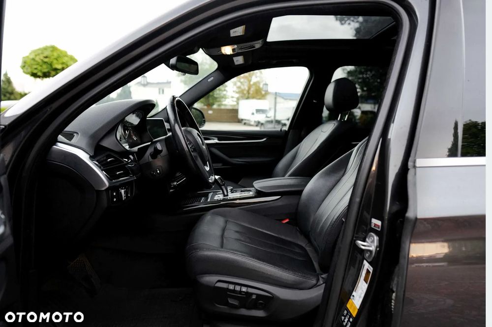 BMW X5 xDrive35i Sport-Aut - 4