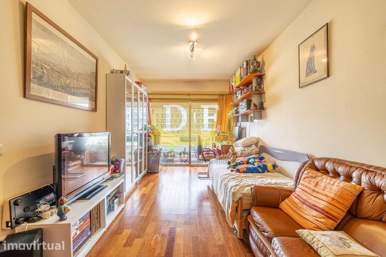 Apartamento T3 em Zona Nobre de Requesende em Ramalde - Grande imagem: 5/38