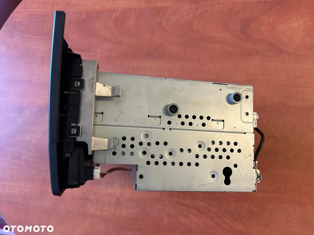 RADIO CD NAWIGACJA A2049001108 MERCEDES W204 - 4