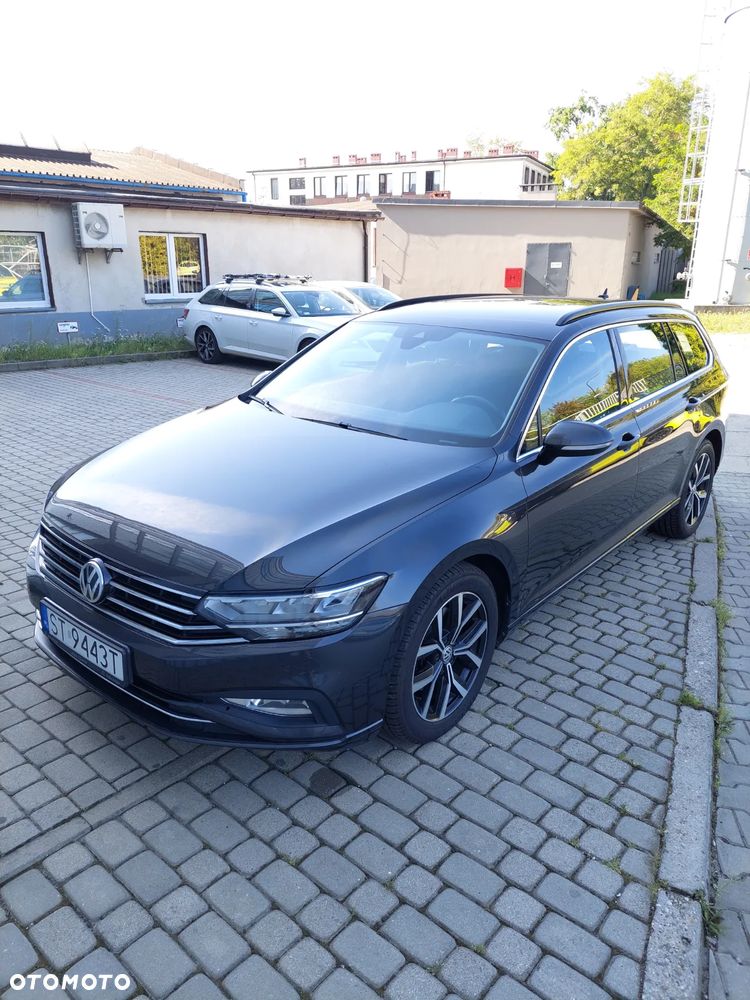 Volkswagen Passat 1.5 TSI EVO Business DSG - 1