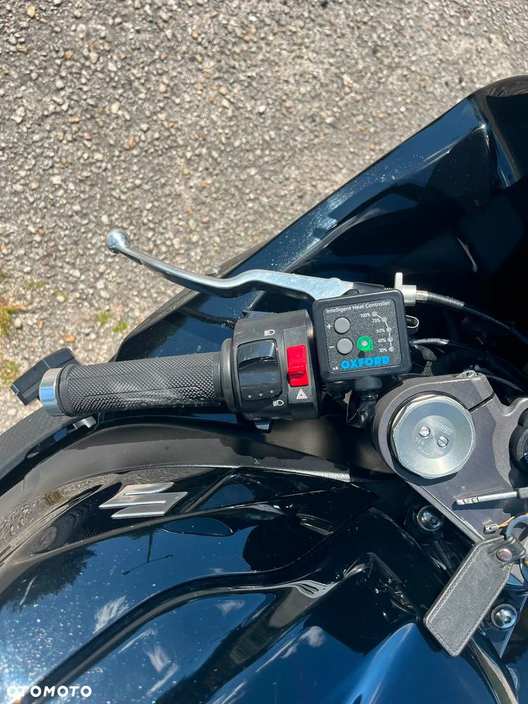 Suzuki GSX-R - 10