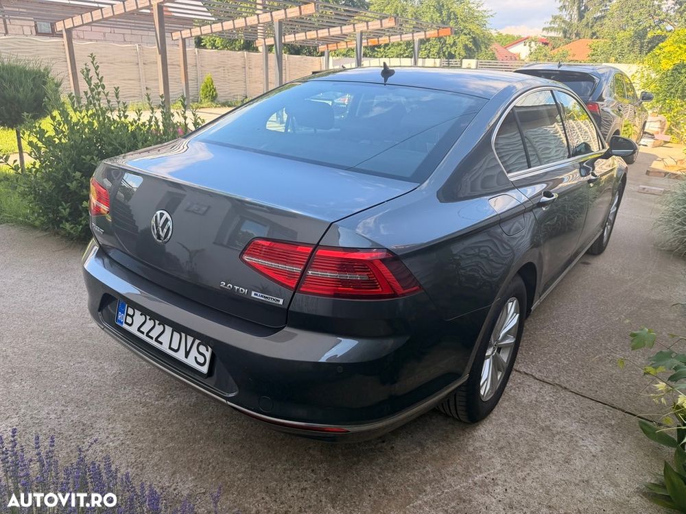 Volkswagen Passat 2.0 TDI DSG Highline - 7